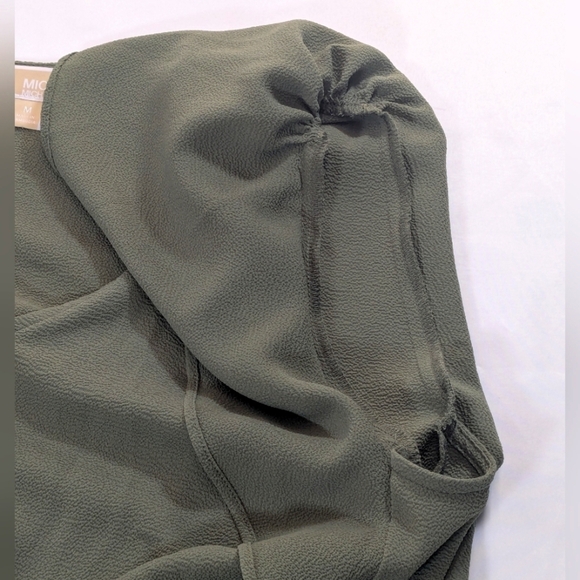Michael Michael Kors Olive Green Ruffle/Flutter Sleeve Gold Zip Top Size Medium - Picture 7 of 12